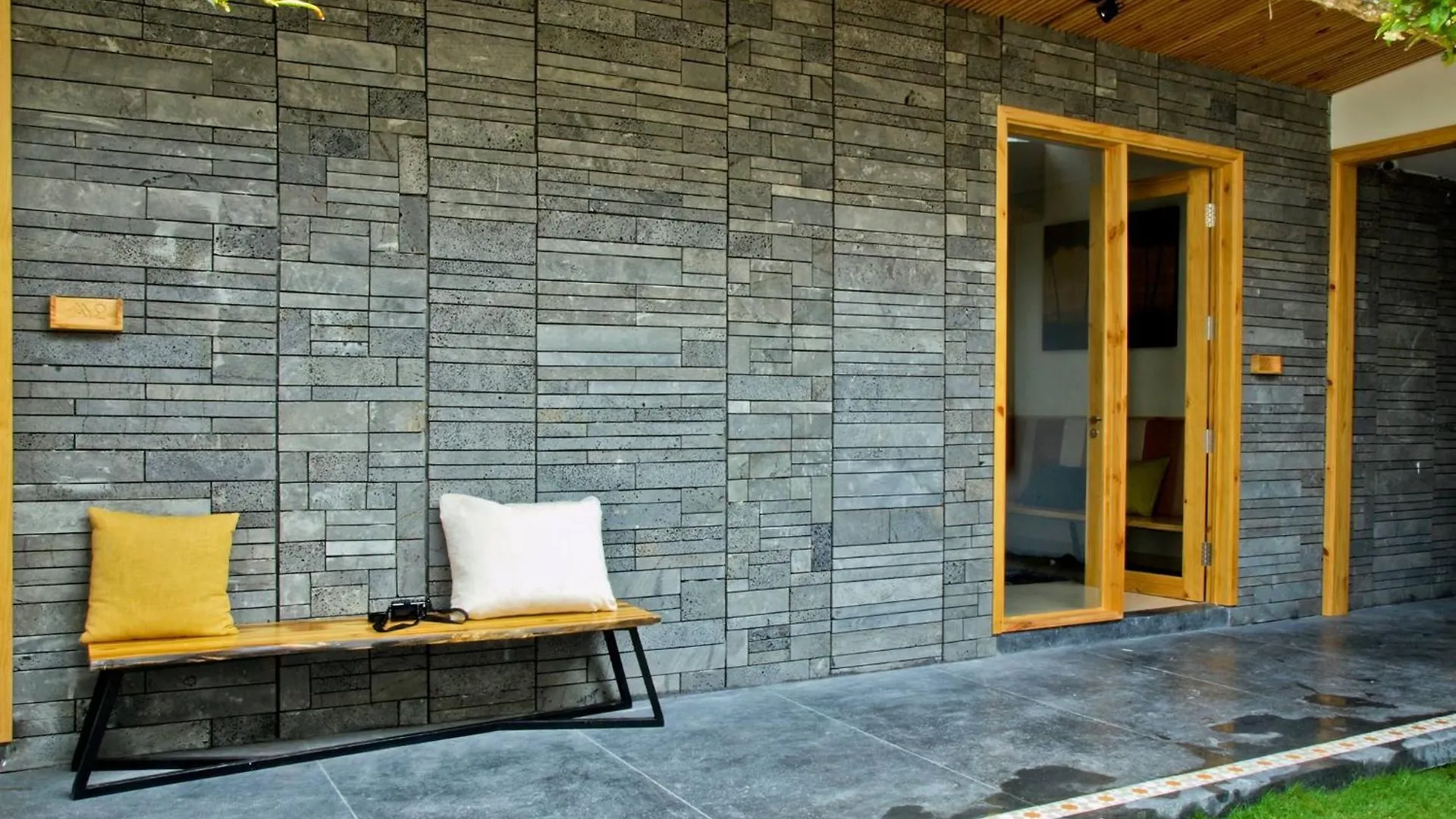 Carol House Da Nang Beach Vietnam