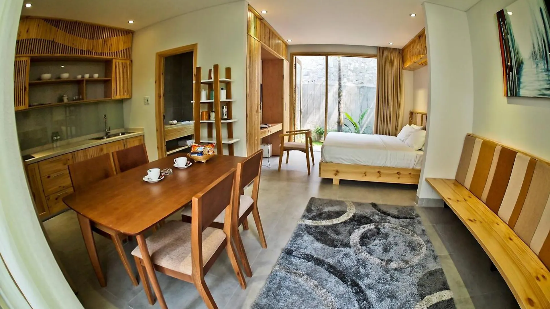 Carol House Da Nang Beach